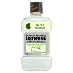 Chrup Listerine Softmint Sensation ústní voda
