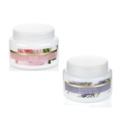 Hydratační tělové krémy Marks & Spencer Floral Collection Moisturising Body Cream