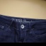 Tmavě modré slim jeans Guess - foto č. 2