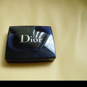 Dior blush odstín 553 Péche