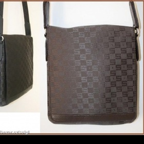 Značková Crossbody kabelka