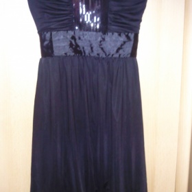 Černé šaty s flitry (UNI) - foto č. 1