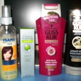 Mix vlasové kosmetiky Gliss kur,Avon,Isana