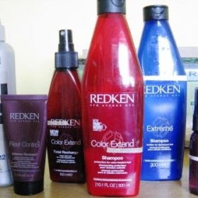 Sada vlasové kosmetiky - 6x Redken, 2x Gliss kur, 1x Balea, 1x Babyliss pro