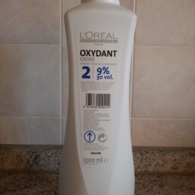 Loreal oxidační krém 9% - 1000 ml