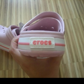 Světlé růžové Crocs Crocband - foto č. 1