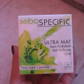 Ultra matující denní krém Sebo specific - Yves Rocher - foto č. 1