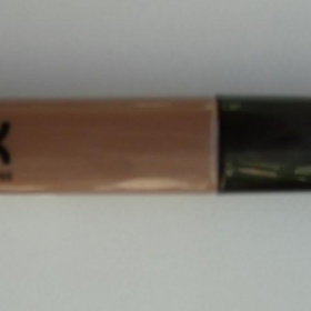 NYX mega shine lipgloss - odstín Taupe - foto č. 1