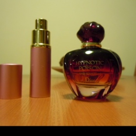 Dior Hypnotic poison eau sensuelle + atomizér 8ml - foto č. 1