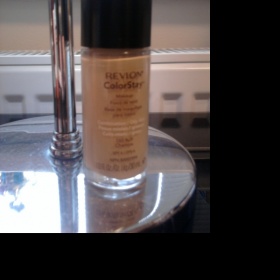 Makeup Revlon Colorstay odstín Buff