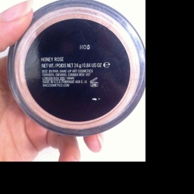 MAC Pudr Magically Cool Liquid Powder - foto č. 1