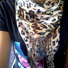 Hnědo gepardí šátek