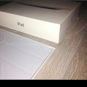 iPad wi - fi 32 GB white - foto č. 1