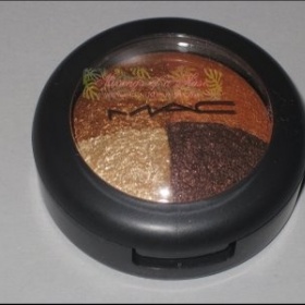 M.a.c eye shadow