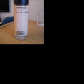 01 Matchmaster SPF15 Foundation MAC