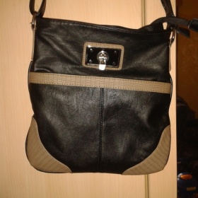 Černo - hnědá crossbody neznačková - foto č. 1