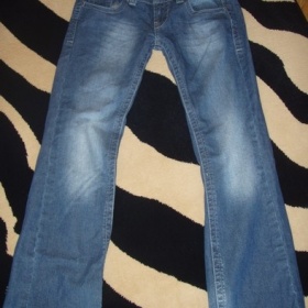 Guga jeans