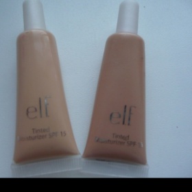 ELF Tinted moisturizer SPF 15 - foto č. 1