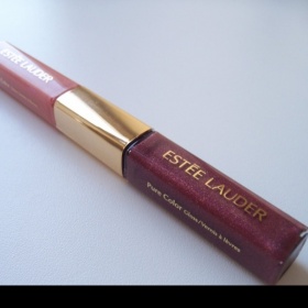 Dvojitý Pure Color gloss od Estee Lauder